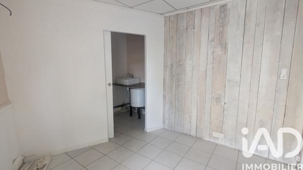 Droit au bail à vendre 27 m² Entraigues-sur-la-Sorgue