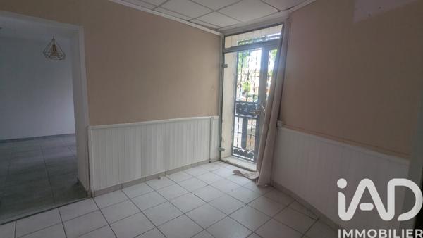 Droit au bail à vendre 27 m² Entraigues-sur-la-Sorgue