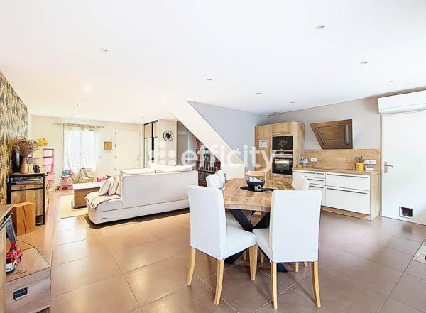 Maison 4 pièces - 102 m² Exclusivité efficity