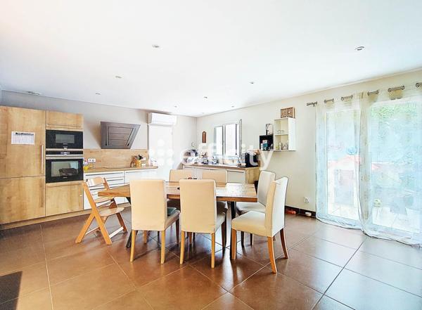 Maison 4 pièces - 102 m² Exclusivité efficity