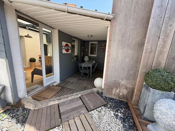 LA DOUCEUR DE VIVRE ENTRE COMMERCES ET PLAGE