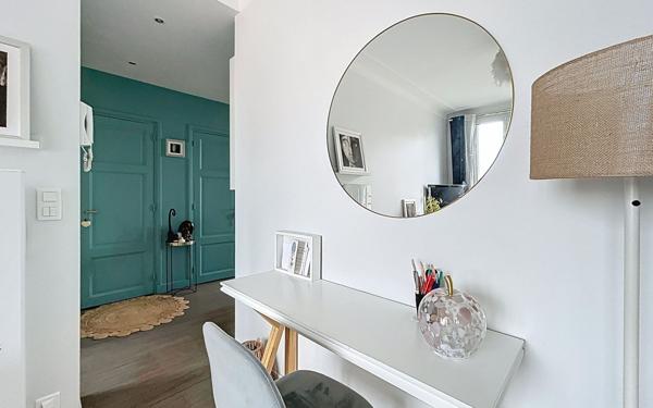 Appartement à vendre    2 pièces • 39,10 m2 Suresnes