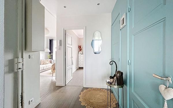 Appartement à vendre    2 pièces • 39,10 m2 Suresnes