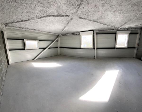A VENDRE : très beau local d'activité NEUF environ 300 m2 - SAINT-HERBLAIN