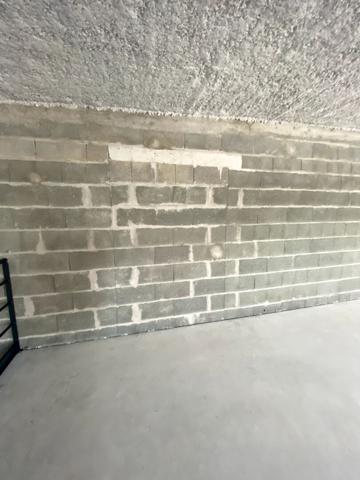 A VENDRE : très beau local d'activité NEUF environ 300 m2 - SAINT-HERBLAIN