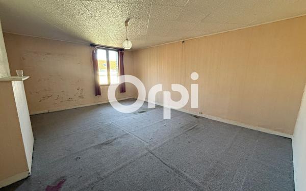 Maison à vendre    5 pièces • 230 m2 Auchel