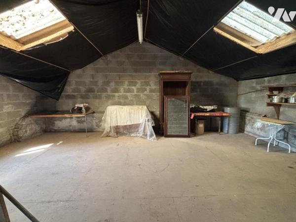 Maison d'habitation avec dépendance 