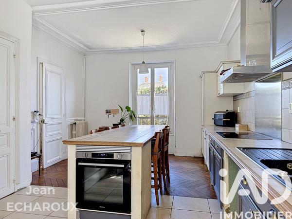 Maison à vendre 8 pièces 175,21 m² Dourdan