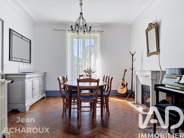 Maison à vendre 8 pièces 175,21 m² Dourdan