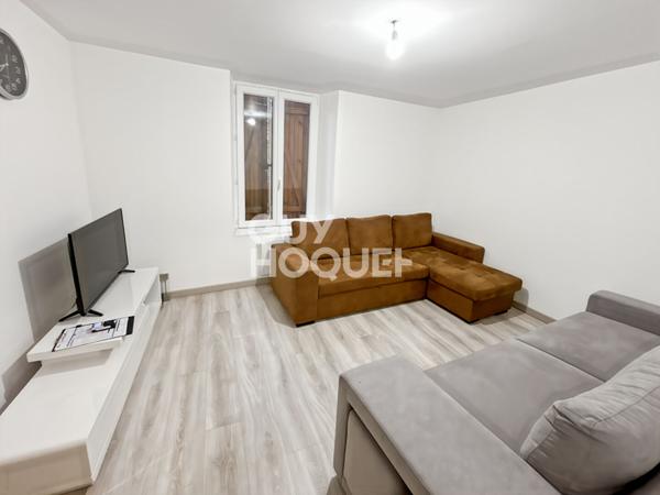 À vendre : Appartement 2 pièces à FONTENAY TRESIGNY