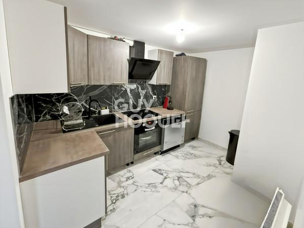 À vendre : Appartement 2 pièces à FONTENAY TRESIGNY