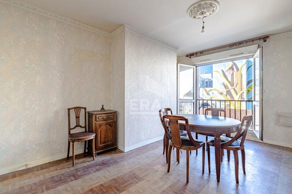 Quartier Maraîchers  appartement 2 pièces  43 m2 + box en sous sol