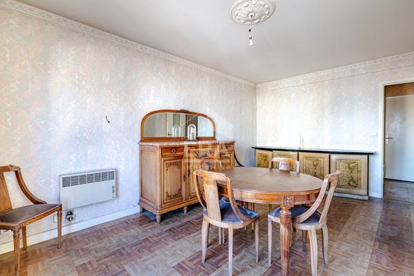 Quartier Maraîchers  appartement 2 pièces  43 m2 + box en sous sol