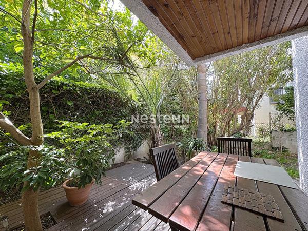 Maison d architecte a Perpignan 10 pieces 245.34 m2, garage secteur La Lunette.