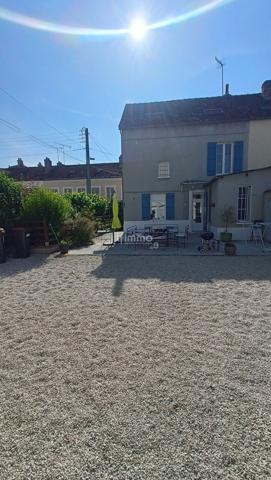 Provins centre Maison de ville avec jardin