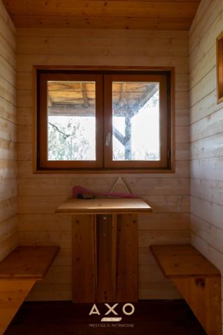 EXCLUSIVITE - LE MONTAIGUET - MAISON 160M2 - T7 - GARAGE - PISCINE - PARC 5000M2 - 1 020 000