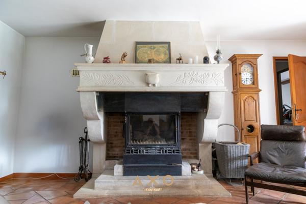 EXCLUSIVITE - LE MONTAIGUET - MAISON 160M2 - T7 - GARAGE - PISCINE - PARC 5000M2 - 1 020 000