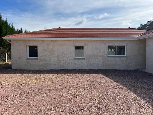 Maison à vendre 5 pièces CHAUFFAILLES (71)