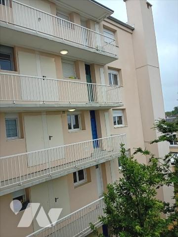 Le Mans Libération, appartement style T3 en parfait état de 70.62 m²