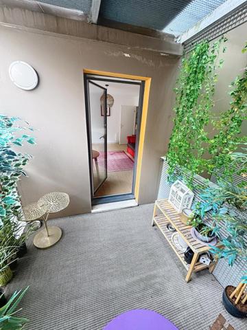 ? ROUBAIX CENTRE-VILLE | 2 pièces 44 m² | PARKING COUVERT ? À 2 pas de tout ! Parfait premier achat ou investissement ?