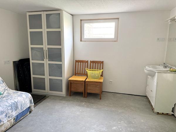 Maison Angles 3 chambres terrain 1000 m² avec piscine