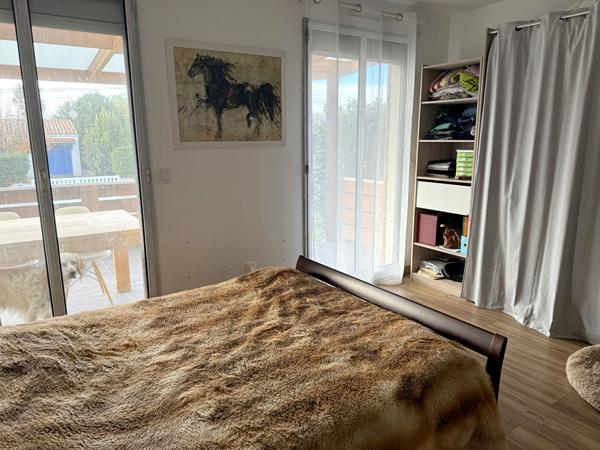 Maison Angles 3 chambres terrain 1000 m² avec piscine