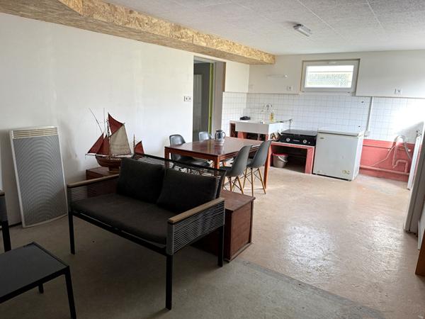 Maison Angles 3 chambres terrain 1000 m² avec piscine