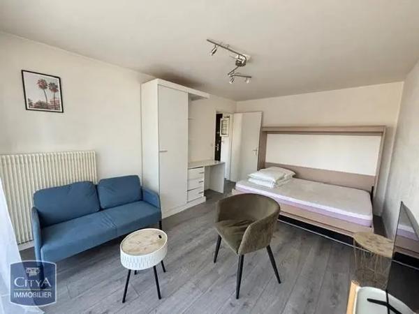 Appartement à louer 1 pièce 29.97m² Annemasse (74100)