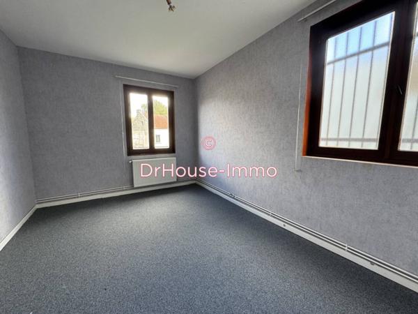 Immeuble à vendre 10 pièces de 390 m²