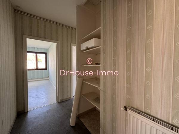 Immeuble à vendre 10 pièces de 390 m²
