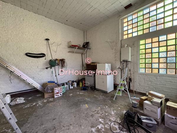 Immeuble à vendre 10 pièces de 390 m²