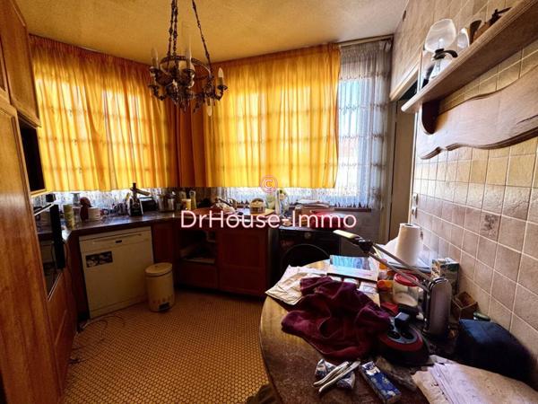 Immeuble à vendre 10 pièces de 390 m²