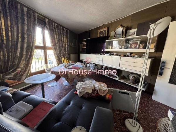 Immeuble à vendre 10 pièces de 390 m²