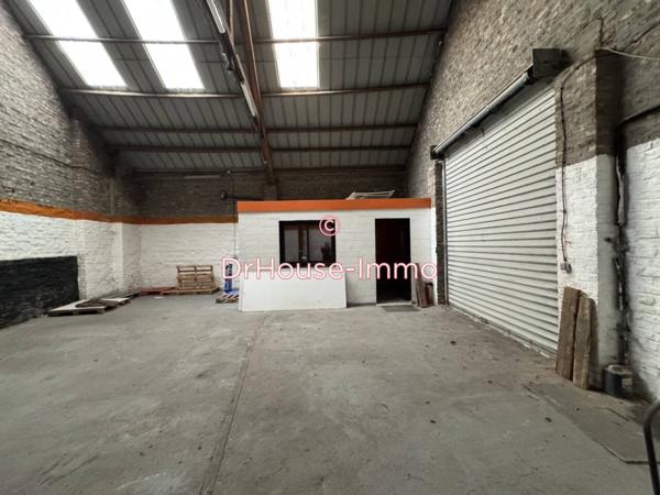 Immeuble à vendre 10 pièces de 390 m²