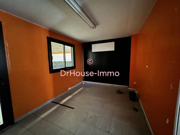 Immeuble à vendre 10 pièces de 390 m²