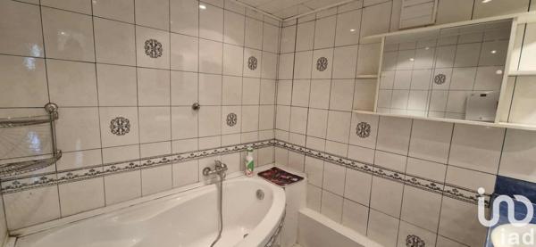 Maison à vendre 5 pièces 74 m² Larzicourt