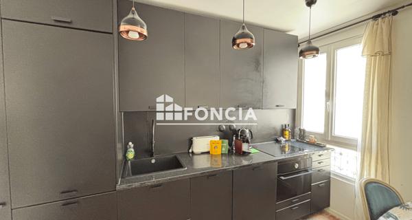Location Appartement meublé 2 pièces 48.17 m² - Paris 75015