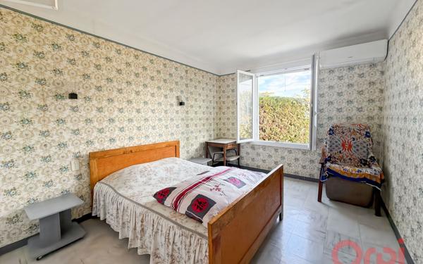Maison à vendre    6 pièces •  Vias