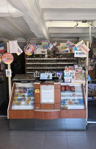 Fonds De Commerce - 180 m²