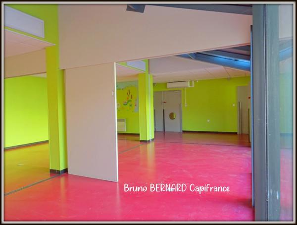 Dpt Hautes Pyrénées (65), LANNEMEZAN Local professionnel à louer – 390 m² – Emplacement stratégique