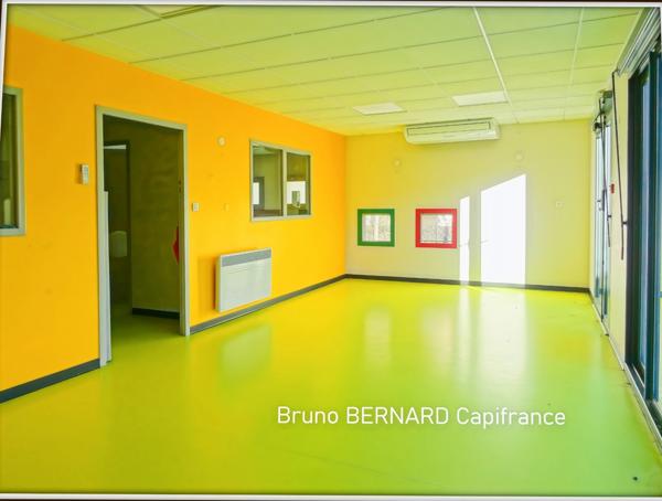 Dpt Hautes Pyrénées (65), LANNEMEZAN Local professionnel à louer – 390 m² – Emplacement stratégique