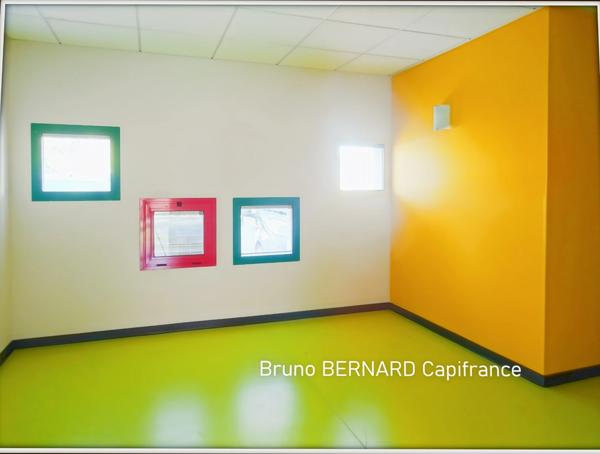 Dpt Hautes Pyrénées (65), LANNEMEZAN Local professionnel à louer – 390 m² – Emplacement stratégique