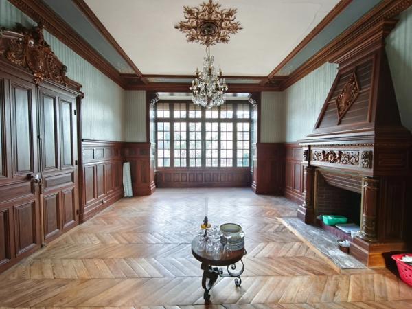 Maison à vendre de Style Balnéaire fin XIXème début XXème 9 pièces à BRETEUIL (60)