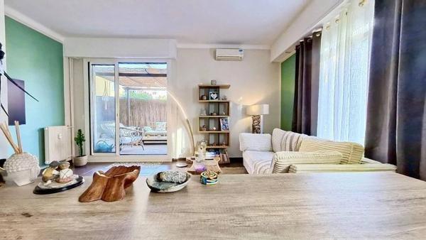 A Vendre 2P: Nice St Sylvestre | 47m² + Terrasse 34m² | Tramway à 5min