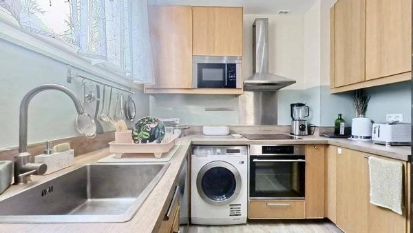 A Vendre 2P: Nice St Sylvestre | 47m² + Terrasse 34m² | Tramway à 5min