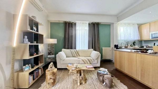 A Vendre 2P: Nice St Sylvestre | 47m² + Terrasse 34m² | Tramway à 5min