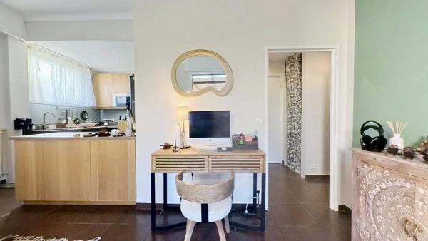 A Vendre 2P: Nice St Sylvestre | 47m² + Terrasse 34m² | Tramway à 5min