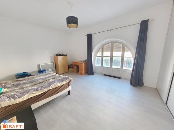 Maison en pierre 135 m2 avec 100 m2 de dépendances