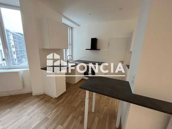 Location Appartement 3 pièces 84.4 m² - 5 RUE DE NIEDERBRONN Strasbourg 67000