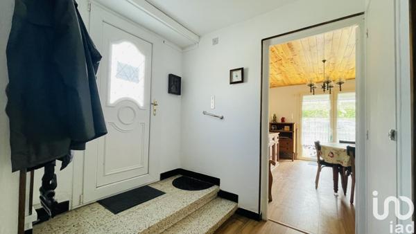 Maison 3 pièces de 90 m² à Quérigut (09460)